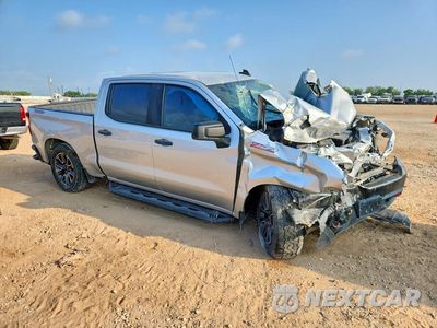 Czwarte zdjęcie samochodu z boku: 2020 CHEVROLET SILVERADO K1500 TRAIL BOSS CUSTOM VIN:3GCPYCEF0LG240140 - miniatura
