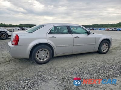 Trzecie zdjęcie samochodu z tyłu: 2006 CHRYSLER 300 TOURING VIN:2C3KA53G66H102102 - miniatura