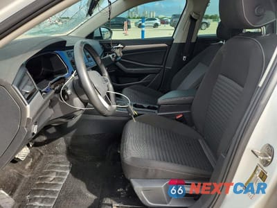 Zdjęcie 7 z 12 samochodu: 2024 VOLKSWAGEN JETTA S VIN:3VW5M7BU3RM100720 - miniatura