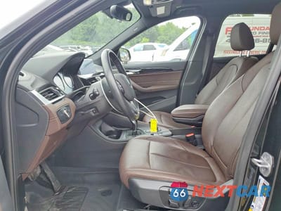 Zdjęcie 7 z 14 samochodu: 2021 BMW X1 SDRIVE28I VIN:WBXJG7C06M5T42455 - miniatura