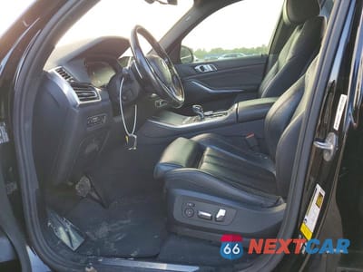 Zdjęcie 7 z 12 samochodu: 2019 BMW X5 XDRIVE40I VIN:5UXCR6C5XKLK85609 - miniatura