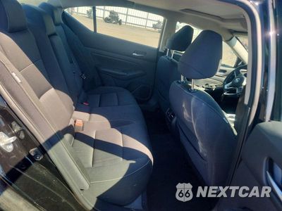 Zdjęcie 10 z 12 samochodu: 2019 NISSAN ALTIMA SV VIN:1N4BL4DW0KC136772 - miniatura