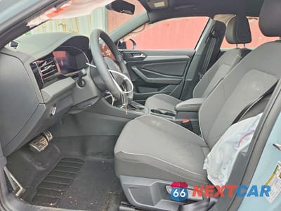 Zdjęcie 7 z 12 samochodu: 2025 VOLKSWAGEN JETTA SPORT VIN:3VWBX7BU2SM097177 - miniatura