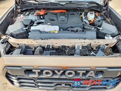 Zdjęcie 12 z 13 samochodu: 2025 TOYOTA SEQUOIA TRD PRO VIN:7SVAAABA6SX062113 - miniatura