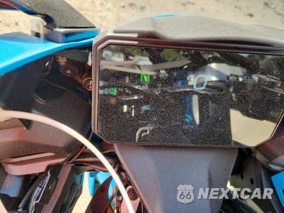 Zdjęcie 7 z 9 samochodu: 2026 YAMAHA YZF690 S VIN:JYARM60E3TA001292 - miniatura