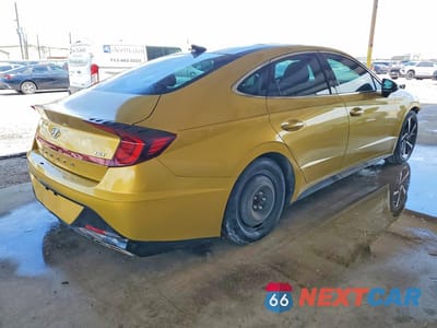 Trzecie zdjęcie samochodu z tyłu: 2021 HYUNDAI SONATA SEL PLUS VIN:5NPEJ4J22MH068870 - miniatura