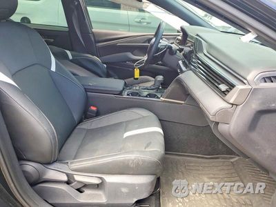 Zdjęcie 7 z 12 samochodu: 2026 TOYOTA CAMRY NIGHTSHADE VIN:4T1DAACK4TU670841 - miniatura