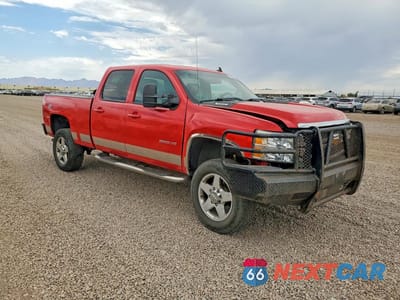 Czwarte zdjęcie samochodu z boku: 2013 CHEVROLET SILVERADO K2500 HEAVY DUTY LTZ VIN:1GC1KYEG6DF219955 - miniatura