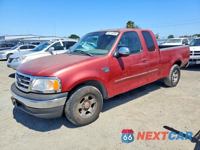 2002 FORD F150 1FTRX17L02NA63890 - główne zdjęcie licytacji z USA - miniatura