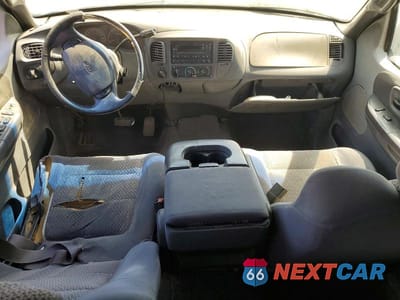 Zdjęcie 8 z 12 samochodu: 2002 FORD F150 SUPERCREW VIN:1FTRW08612KB17365 - miniatura