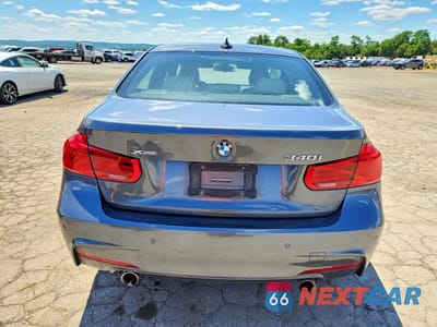 Zdjęcie 6 z 12 samochodu: 2016 BMW 340 XI VIN:WBA8B7G57GNT95490 - miniatura