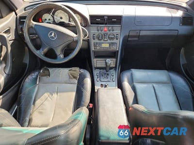 Zdjęcie 8 z 12 samochodu: 2000 MERCEDES-BENZ C 230 VIN:WDBHA24G3YA845996 - miniatura