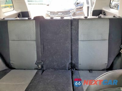 Zdjęcie 10 z 13 samochodu: 2013 TOYOTA FJ CRUISER BASE VIN:JTEBU4BF4DK163438 - miniatura