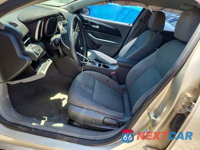 Zdjęcie 7 z 12 samochodu: 2015 CHEVROLET MALIBU LS VIN:1G11B5SL2FF114096 - miniatura