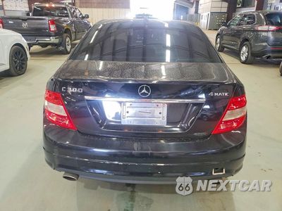 Zdjęcie 6 z 12 samochodu: 2011 MERCEDES-BENZ C 300 4MATIC VIN:WDDGF8BB1BR183603 - miniatura
