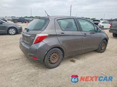 Trzecie zdjęcie samochodu z tyłu: 2012 TOYOTA YARIS 5-DOOR LE VIN:JTDKTUD37CD509995 - miniatura