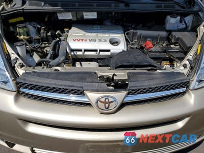 Zdjęcie 12 z 13 samochodu: 2004 TOYOTA SIENNA XLE LIMITED 7 PASSENGER VIN:5TDZA22C64S165349 - miniatura