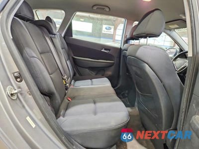 Zdjęcie 10 z 12 samochodu: 2012 HYUNDAI ELANTRA TOURING GLS VIN:KMHDC8AE1CU152928 - miniatura