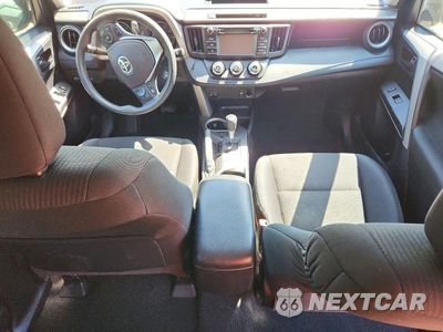 Zdjęcie 8 z 13 samochodu: 2017 TOYOTA RAV4 LE VIN:2T3ZFREV4HW337843 - miniatura