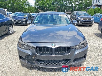 Piąte zdjęcie samochodu w środku: 2014 BMW 328 XI SULEV VIN:WBA3B5G55ENS07934 - miniatura