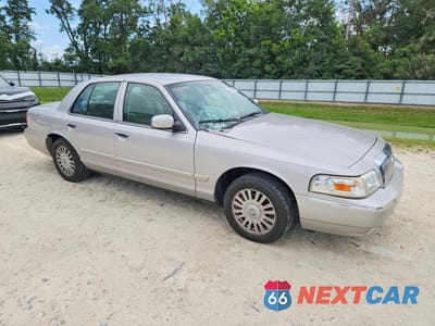 Czwarte zdjęcie samochodu z boku: 2007 MERCURY GRAND MARQUIS LS VIN:2MEFM75V17X622998 - miniatura