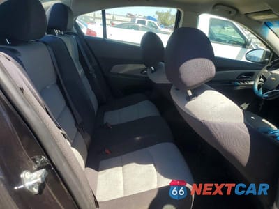 Zdjęcie 10 z 12 samochodu: 2016 CHEVROLET CRUZE LIMITED LS VIN:1G1PC5SG0G7222237 - miniatura