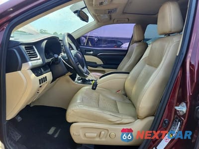 Zdjęcie 7 z 13 samochodu: 2015 TOYOTA HIGHLANDER LIMITED VIN:5TDDKRFH3FS134407 - miniatura