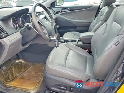 Zdjęcie 7 z 13 samochodu: 2012 HYUNDAI SONATA LIMITED VIN:5NPEC4AC4CH351014 - miniatura