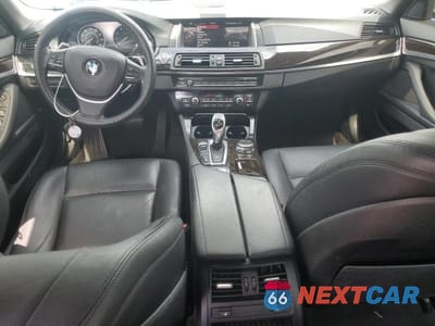 Zdjęcie 8 z 12 samochodu: 2016 BMW 528 XI VIN:WBA5A7C50GG151423 - miniatura