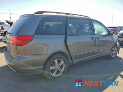 Trzecie zdjęcie samochodu z tyłu: 2004 TOYOTA SIENNA LE 7 PASSENGER VIN:5TDZA23C84S089504 - miniatura