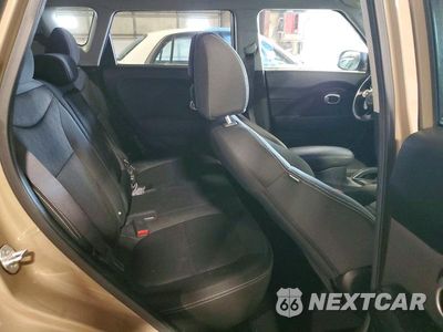 Zdjęcie 11 z 13 samochodu: 2014 KIA SOUL BASE VIN:KNDJN2A22E7056053 - miniatura