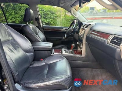 Zdjęcie 10 z 12 samochodu: 2015 LEXUS GX 460 VIN:JTJBM7FXXF5112727 - miniatura