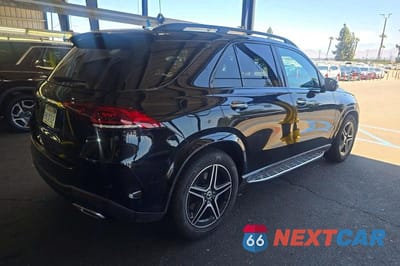 Czwarte zdjęcie samochodu z boku: 2020 MERCEDES-BENZ GLE 350 VIN:4JGFB4JE7LA160893 - miniatura