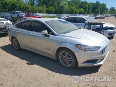 Czwarte zdjęcie samochodu z boku: 2018 FORD FUSION SE HYBRID VIN:3FA6P0LU0JR173593 - miniatura