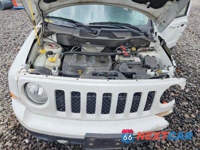 Zdjęcie 11 z 12 samochodu: 2015 JEEP PATRIOT SPORT VIN:1C4NJPBB6FD236342 - miniatura