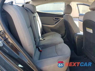 Zdjęcie 10 z 12 samochodu: 2013 HYUNDAI ELANTRA GLS VIN:5NPDH4AE3DH429069 - miniatura