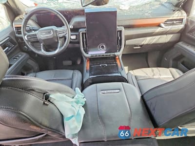 Zdjęcie 8 z 13 samochodu: 2025 GMC YUKON XL DENALI VIN:1GKS2JRL9SR191930 - miniatura