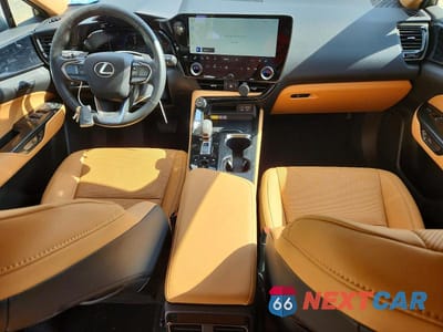 Zdjęcie 8 z 12 samochodu: 2026 LEXUS NX 350H PREMIUM VIN:JTJGCCAZ8T2040336 - miniatura