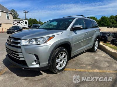 2018 TOYOTA HIGHLANDER LE PLUS 5TDBZRFH4JS906070 - główne zdjęcie licytacji z USA - miniatura