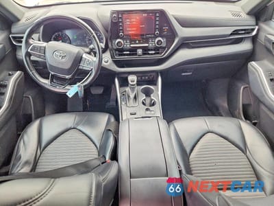 Zdjęcie 8 z 14 samochodu: 2021 TOYOTA HIGHLANDER XSE VIN:5TDLZRAH1MS065440 - miniatura