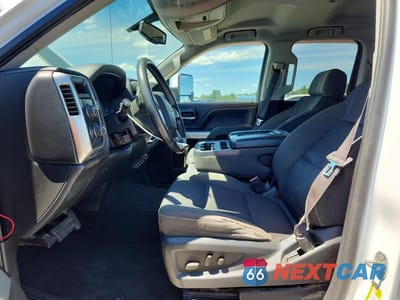 Zdjęcie 7 z 12 samochodu: 2014 CHEVROLET SILVERADO K1500 LT VIN:1GCVKREC8EZ197364 - miniatura