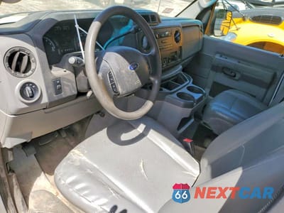 Zdjęcie 8 z 13 samochodu: 2011 FORD ECONOLINE E250 VAN VIN:1FTNE2EW8BDA08181 - miniatura