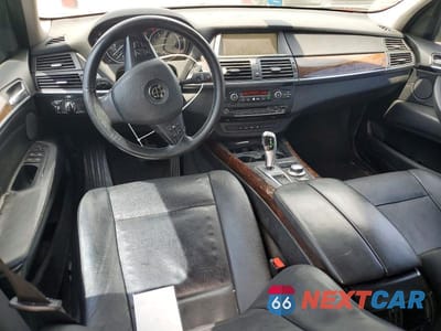 Zdjęcie 8 z 12 samochodu: 2009 BMW X5 XDRIVE30I VIN:5UXFE43529L264325 - miniatura