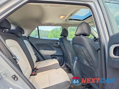 Zdjęcie 10 z 12 samochodu: 2020 HYUNDAI VENUE SEL VIN:KMHRC8A35LU032599 - miniatura