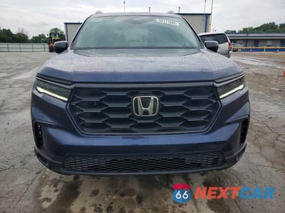 Piąte zdjęcie samochodu w środku: 2025 HONDA PILOT SPORT VIN:5FNYG2H33SB008672 - miniatura