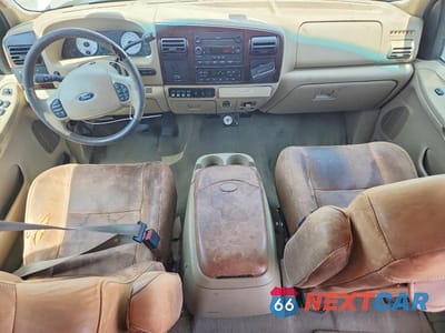 Zdjęcie 8 z 12 samochodu: 2005 FORD F250 SUPER DUTY VIN:1FTSW20P95EB17537 - miniatura