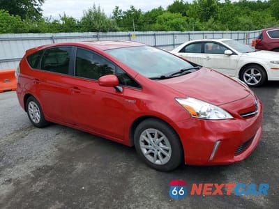 Czwarte zdjęcie samochodu z boku: 2012 TOYOTA PRIUS V THREE VIN:JTDZN3EUXC3150576 - miniatura
