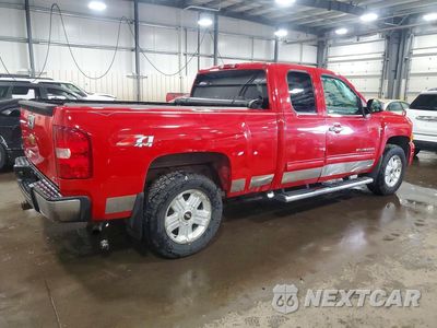 Trzecie zdjęcie samochodu z tyłu: 2010 CHEVROLET SILVERADO K1500 LT VIN:1GCSKSE3XAZ294120 - miniatura