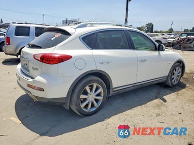 Trzecie zdjęcie samochodu z tyłu: 2016 INFINITI QX50 BASE VIN:JN1BJ0RP3GM235357 - miniatura