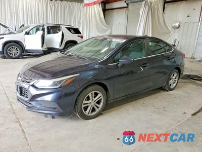 2016 CHEVROLET CRUZE LT 1G1BE5SM4G7288123 - główne zdjęcie licytacji z USA - miniatura